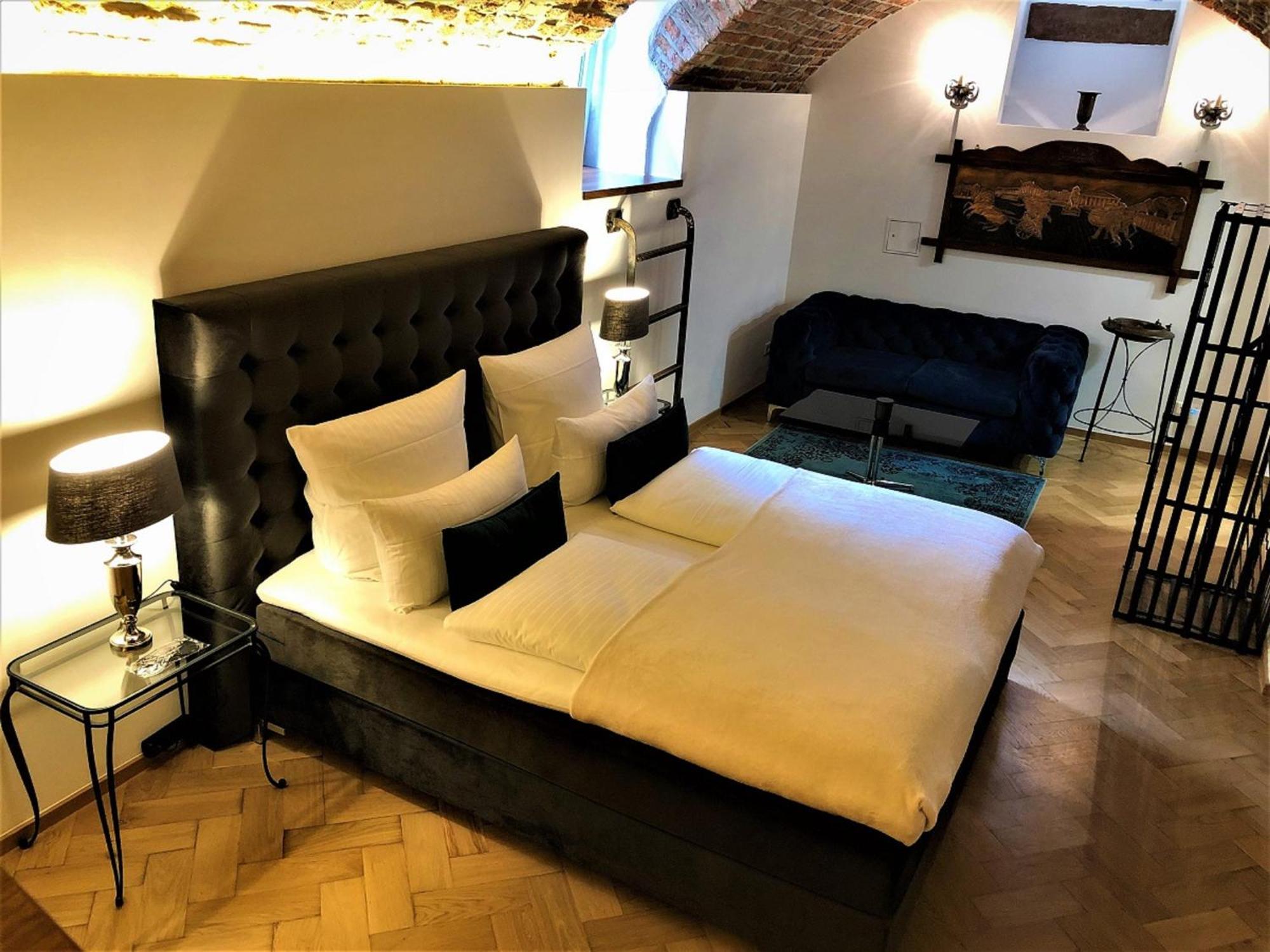 Historical Luxury Homes - Stadtvilla Mit Jacuzzi Und Garten Freiburg im Breisgau Kültér fotó