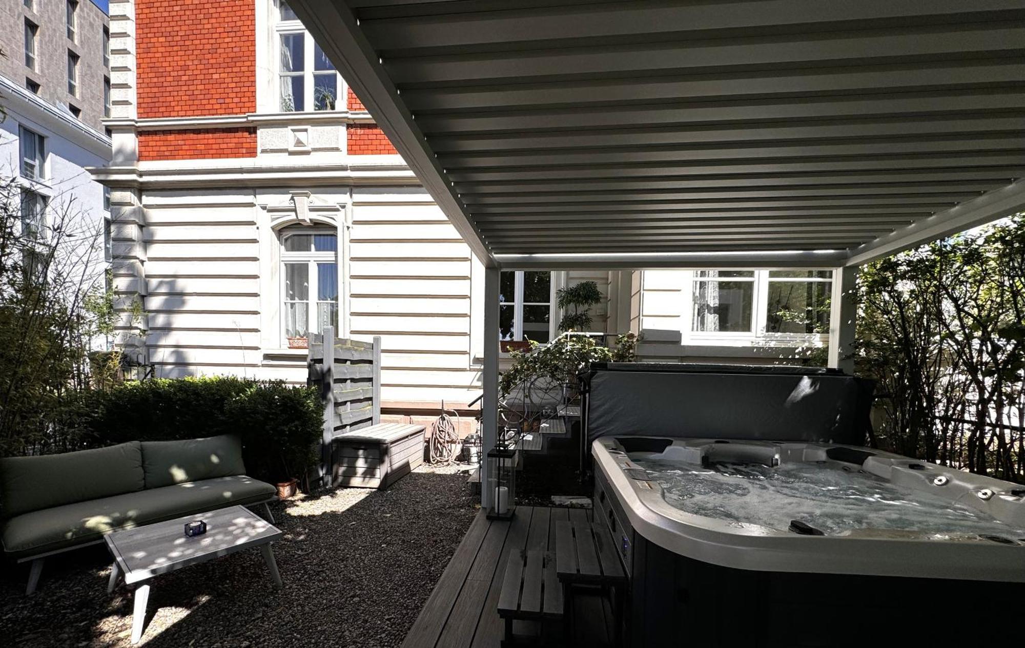 Historical Luxury Homes - Stadtvilla Mit Jacuzzi Und Garten Freiburg im Breisgau Kültér fotó