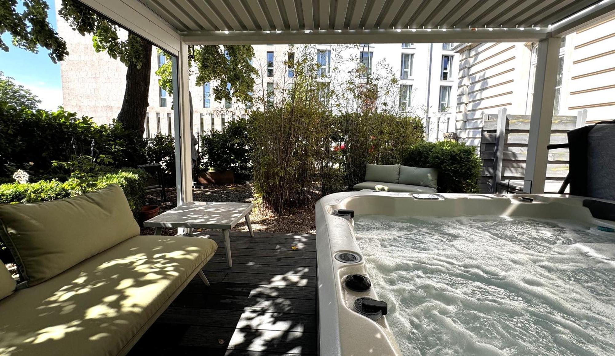 Historical Luxury Homes - Stadtvilla Mit Jacuzzi Und Garten Freiburg im Breisgau Kültér fotó